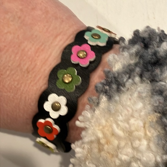 Multi Color Leather Bracelet - Picture 2 of 9
